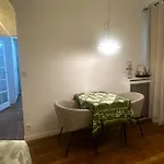 Pleasant Stay In The Heart Of Paris 4 People Max